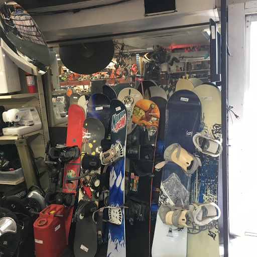 Pawn Shop «Xtreme Pawn - Lindon», reviews and photos, 720 State St, Lindon, UT 84042, USA