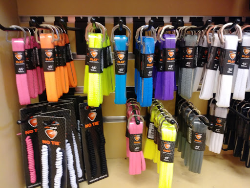 Shoe Store «Shoe Carnival», reviews and photos, 3867 Mexico Rd, St Charles, MO 63303, USA