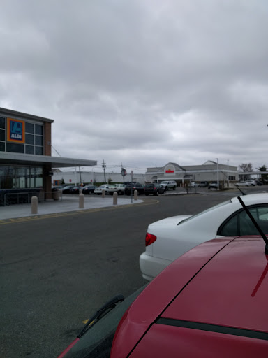 Supermarket «ALDI», reviews and photos, 450 King Georges Post Rd, Woodbridge, NJ 07095, USA