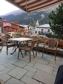 Atmosphère du Restaurant L'Arcelle à Val-Cenis - n°1