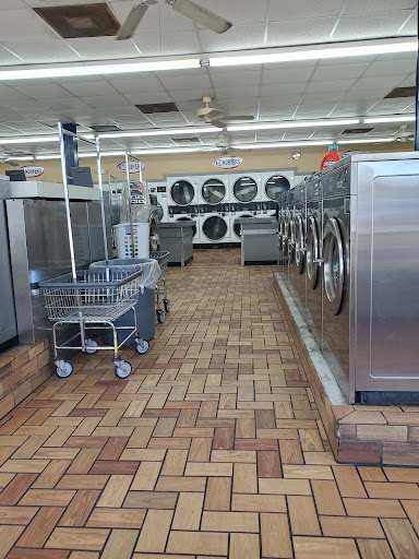 Laundromat «Koin Kleen Coin Laundry», reviews and photos, 55 C St, Haines City, FL 33844, USA