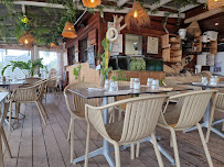 Atmosphère du Restaurant de spécialités à base de poisson-pêcheur Palm-b à Bandol - n°5