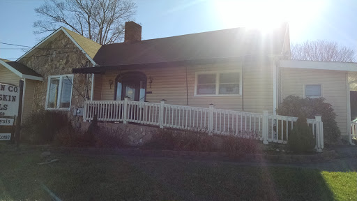 Nail Salon «Design Co Ltd SFH», reviews and photos, 306 Walnut St, Waynesville, NC 28786, USA