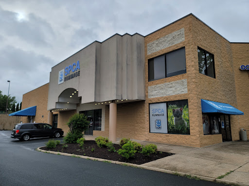 Thrift Store «SPCA Rummage Store», reviews and photos, 199 Zan Rd, Charlottesville, VA 22901, USA