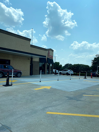 Fast Food Restaurant «Chick-fil-A», reviews and photos, 603 S Plano Rd, Richardson, TX 75081, USA