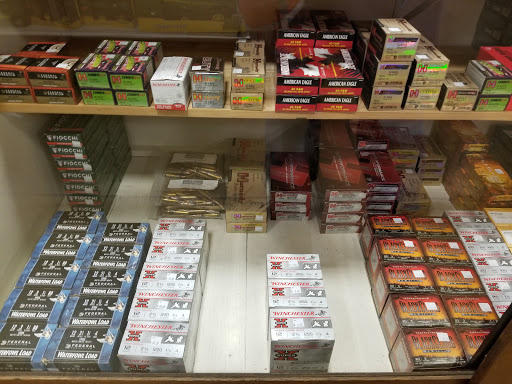 Farm Equipment Supplier «Tarwater Farm & Home Supply», reviews and photos, 4107 NW Topeka Blvd, Topeka, KS 66617, USA