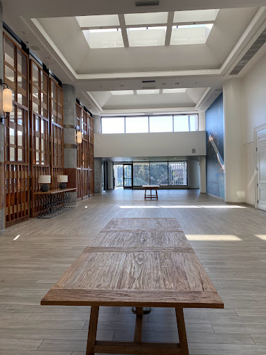 westdrift Manhattan Beach, Autograph Collection image