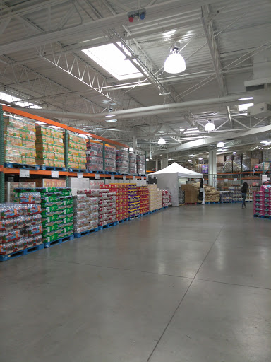 Warehouse store «Costco Business Center», reviews and photos, 3801 N 33rd Ave, Phoenix, AZ 85017, USA