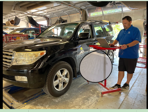 Auto Body Shop «Schaefer AutoBody Centers - Ellisville, MO», reviews and photos, 16109 Manchester Rd, Ellisville, MO 63011, USA