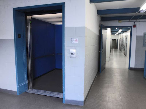 Self-Storage Facility «Extra Space Storage», reviews and photos, 1934 W Main St, Stamford, CT 06902, USA