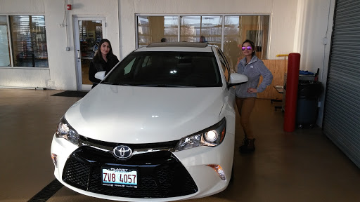 Toyota Dealer «Planet Toyota», reviews and photos, 5540 Auto Ct Dr, Matteson, IL 60443, USA