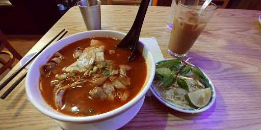 Pho Le image