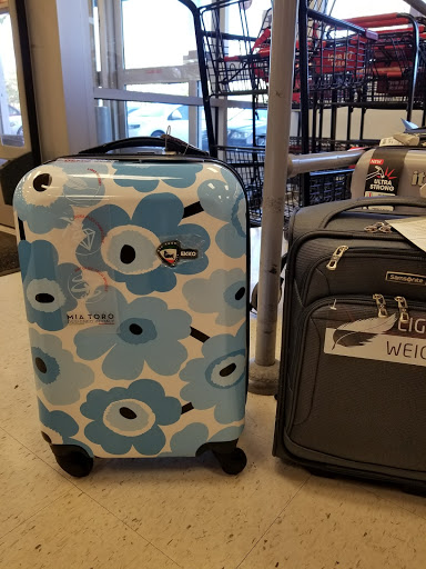 Department Store «T.J. Maxx», reviews and photos, 1650 Miami Gardens Dr, North Miami Beach, FL 33179, USA