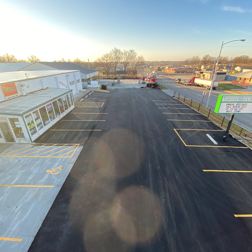 Farm Equipment Supplier «Tarwater Farm & Home Supply», reviews and photos, 4107 NW Topeka Blvd, Topeka, KS 66617, USA