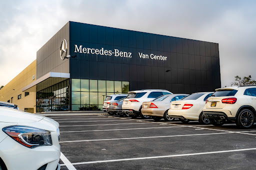 Mercedes Benz Dealer «Mercedes-Benz of San Francisco», reviews and photos, 500 8th St, San Francisco, CA 94103, USA