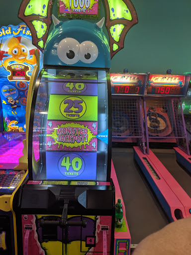 Bowling Alley «Merrimack Ten Pin Center», reviews and photos, 698 Daniel Webster Hwy, Merrimack, NH 03054, USA