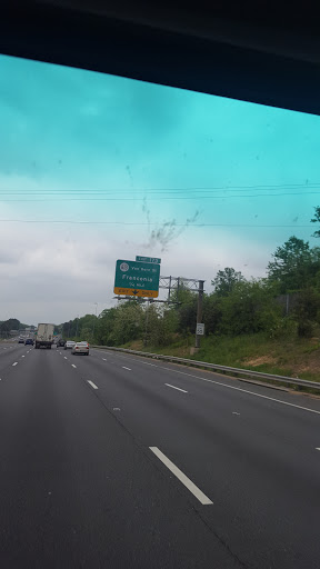 Moving Company «JV Movers LLC last minute Movers full moving service Moving Boxes», reviews and photos, 3303 Campbell Dr, Alexandria, VA 22303, USA