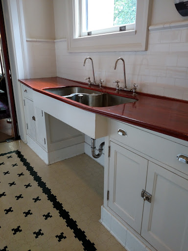 Hotel «McMenamins Edgefield», reviews and photos, 2126 SW Halsey St, Troutdale, OR 97060, USA