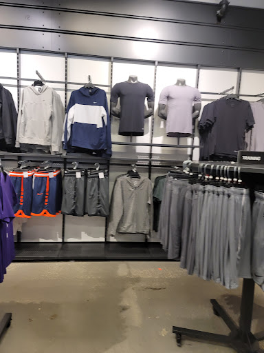 Sporting Goods Store «Nike Factory Store», reviews and photos, 15609 FL-535, Orlando, FL 32821, USA