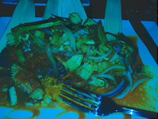 Latin American Restaurant «De La Vega Restaurante y Galeria», reviews and photos, 128 N Woodland Blvd, DeLand, FL 32720, USA