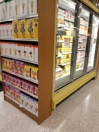 Supermarket «Publix Super Market at Bradford», reviews and photos, 1020 Bradford Plaza Way, Cary, NC 27513, USA