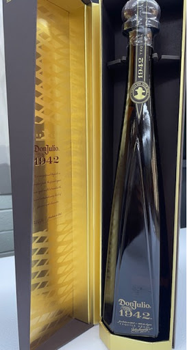 Grocery Store «Lucky J Market», reviews and photos, 1285 E Prince Rd, Tucson, AZ 85719, USA