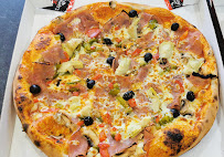 Plats et boissons du Pizzeria Allo Pizza Le Chesnay - n°10