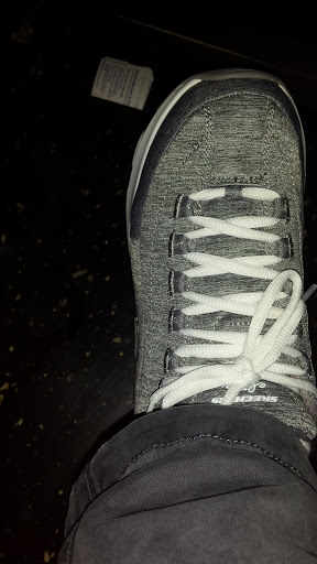 Shoe Store «SKECHERS Factory Outlet», reviews and photos, 163-11 Jamaica Ave, Jamaica, NY 11432, USA