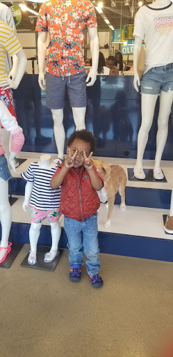 Clothing Store «Old Navy», reviews and photos, 2250 Petrie Ln #532, Lanham, MD 20706, USA