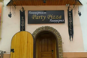 Party Pizza image