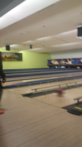 Bowling Alley «Vista Lanes Bowling Center», reviews and photos, 550 Oriskany Blvd, Yorkville, NY 13495, USA