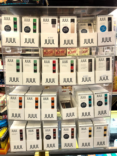 Gift Shop «Aladdin SmokeShop», reviews and photos, 857 Washington Ave, Miami Beach, FL 33139, USA