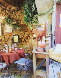 Atmosphère du Restaurant français Lou Portaou à Bormes-les-Mimosas - n°9