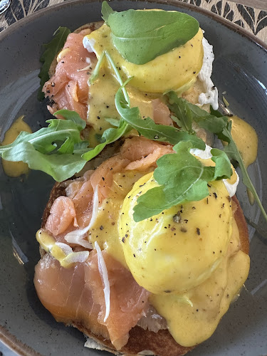 Comentarii opinii despre Bristol Drink And Dine Chania