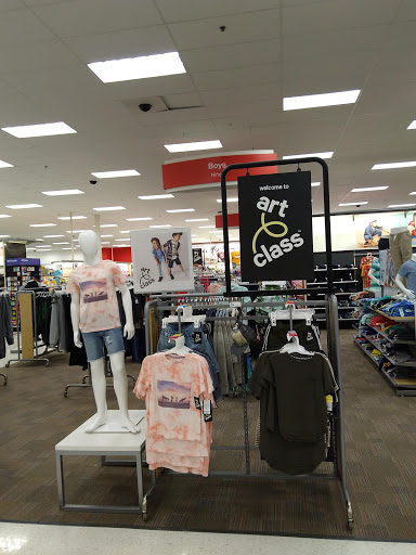 Department Store «Target», reviews and photos, 160 N Research Pl, Central Islip, NY 11722, USA