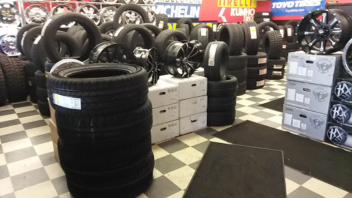 Tire & Wheel Warehouse