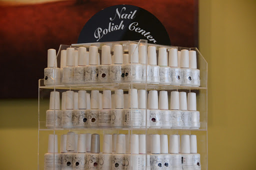 Nail Salon «Tango Nails Bar & Beauty Salon», reviews and photos, 5423 S 76th St, Greendale, WI 53129, USA