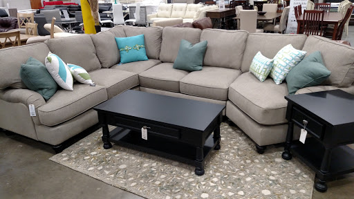 Furniture Store «Quality Furniture Discounts», reviews and photos, 7803 Southland Blvd #203, Orlando, FL 32809, USA