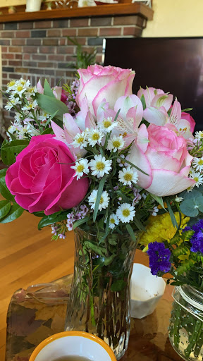 Florist «Watertown Florist Shop», reviews and photos, 449 Main St, Watertown, MA 02472, USA