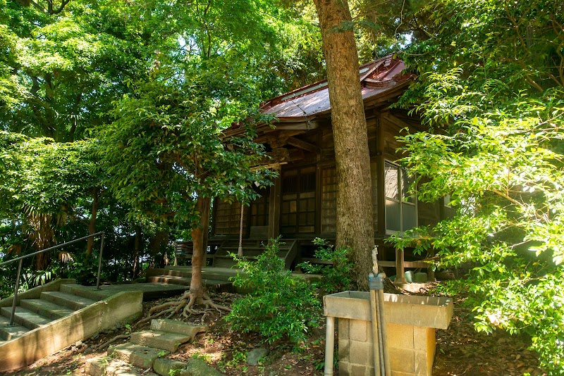 貴日土神社