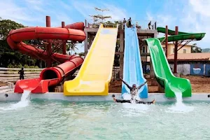 Splash Park Water World image