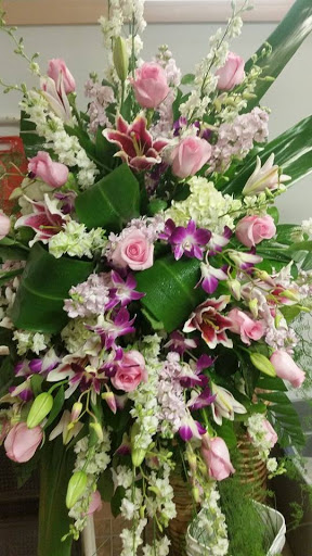 Florist «Forget Me Not Flowers and Gifts», reviews and photos, 113 E 8th St, Tyler, TX 75701, USA