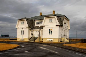 Höfði House image