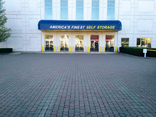 Self-Storage Facility «Westy Self Storage», reviews and photos, 2070 Kings Hwy, Fairfield, CT 06824, USA