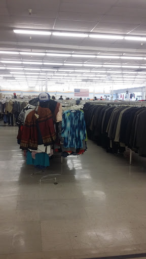 Thrift Store «Family Thrift Center», reviews and photos, 7108 Alameda Ave, El Paso, TX 79915, USA