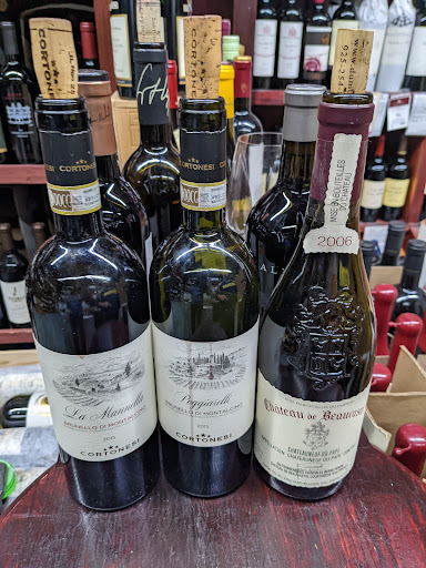 Liquor Store «Main Street Party Store», reviews and photos, 201 N Main St, Ann Arbor, MI 48104, USA