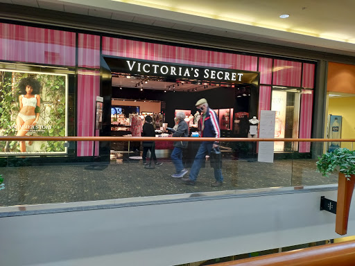 Shopping Mall «Valley West Mall», reviews and photos, 1551 Valley W Dr, West Des Moines, IA 50266, USA