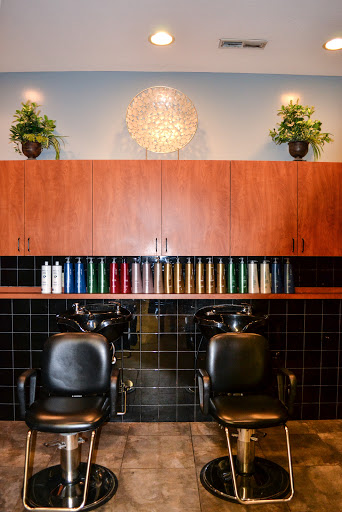 Beauty Salon «Irelands Spa & Salon», reviews and photos, 1617 Hubbard Dr, Lancaster, OH 43130, USA