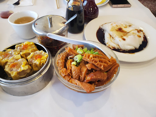 Seafood Restaurant «Seafood World», reviews and photos, 15351 Brookhurst St #101, Westminster, CA 92683, USA