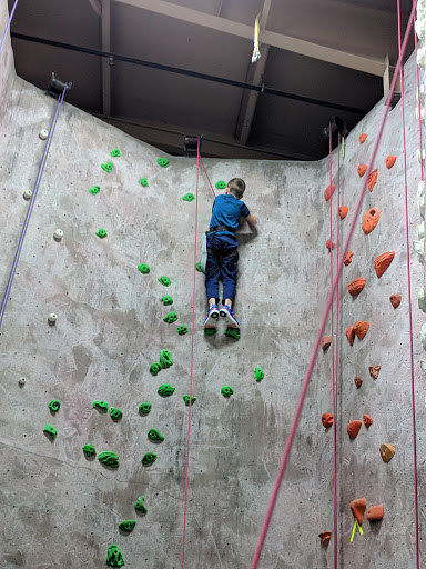 Rock Climbing Gym «The Cliffs at Valhalla», reviews and photos, 1 Commerce St, Valhalla, NY 10595, USA